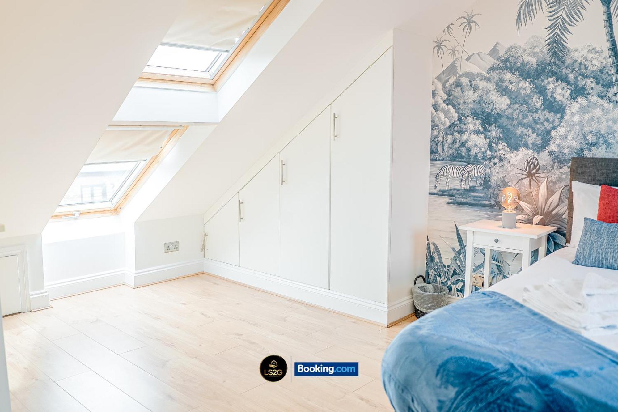 Stunning House By Ls2G Short Lets & Serviced Accommodation Greater London With Free Wifi Extérieur photo