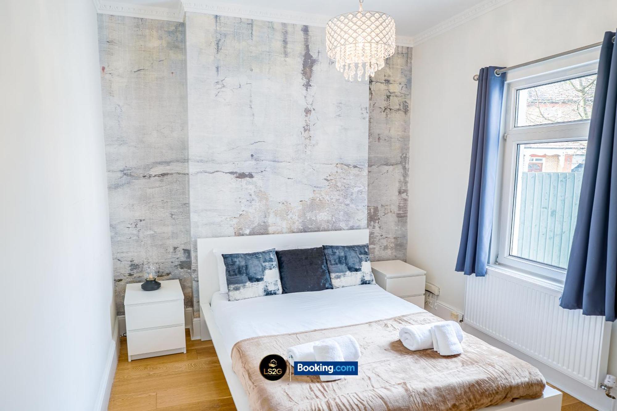 Stunning House By Ls2G Short Lets & Serviced Accommodation Greater London With Free Wifi Extérieur photo